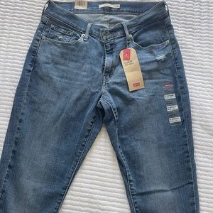 Levi Curvy Skinny Jeans